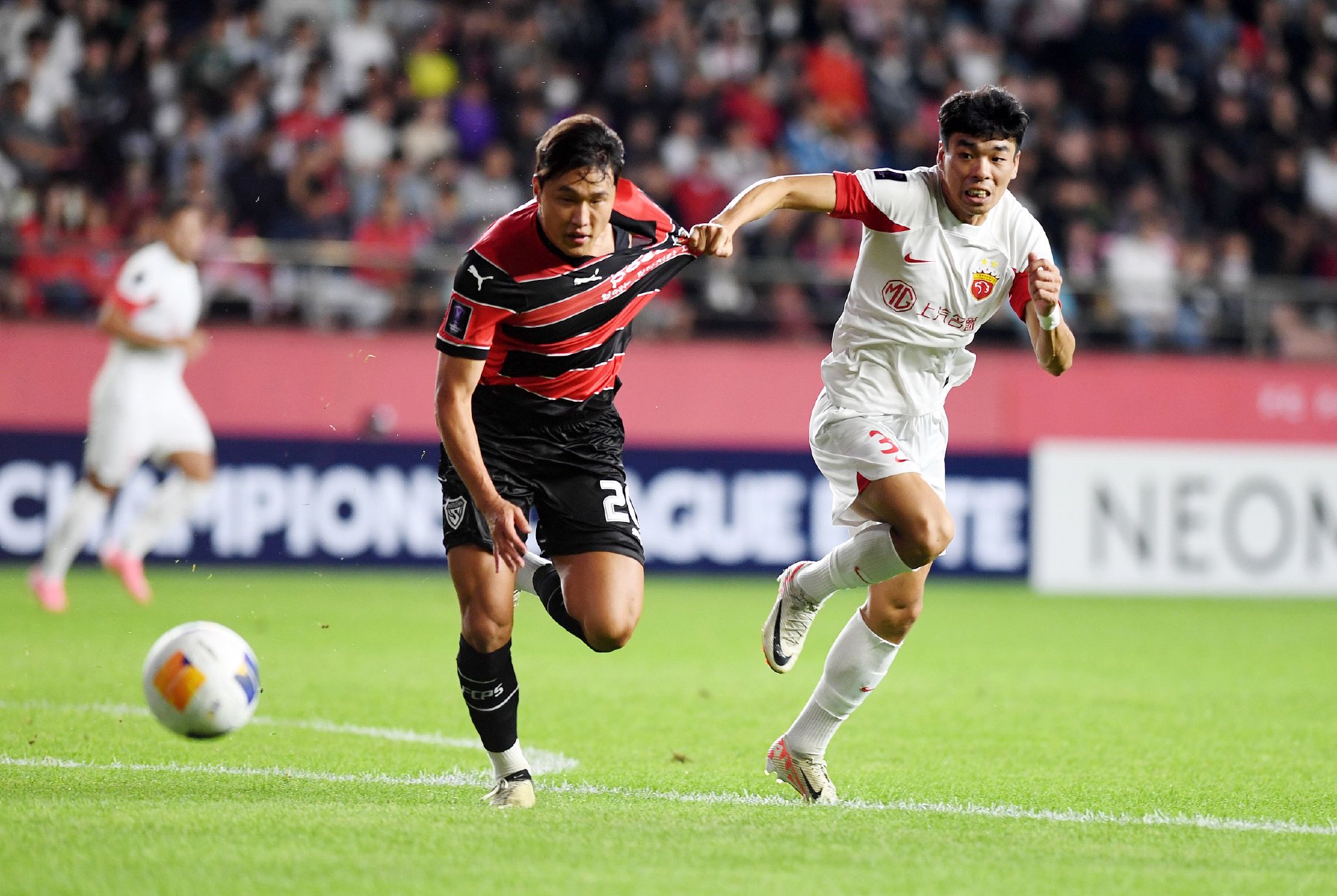 全站APP-上海海港窗口期外线爆发，志在亚冠名次提升，气氛紧张，赛季目标并未改变的简单介绍-全站APP