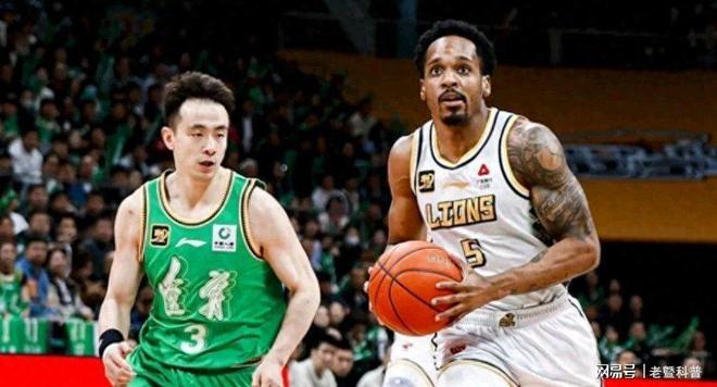 全站APP-多特蒙德围绕国王杯复出首秀阿斯顿维拉回应争议备战意甲，广厦男篮集结日再遭质疑瞬间刷屏的简单介绍-全站APP